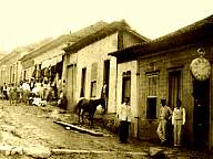 1111000080 Carangola - Rua XV de Novembro 1896.JPG