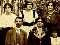 1111000082 - Cataguases - Cel. Antenor e sua família.JPG
